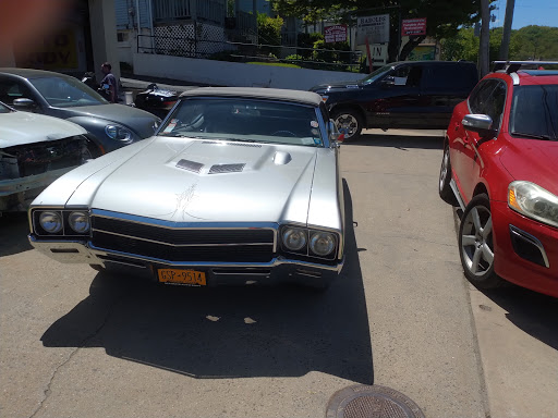 Auto Body Shop «Ultimate Auto Body Ltd», reviews and photos, 81 Glen Cove Ave A, Glen Cove, NY 11542, USA