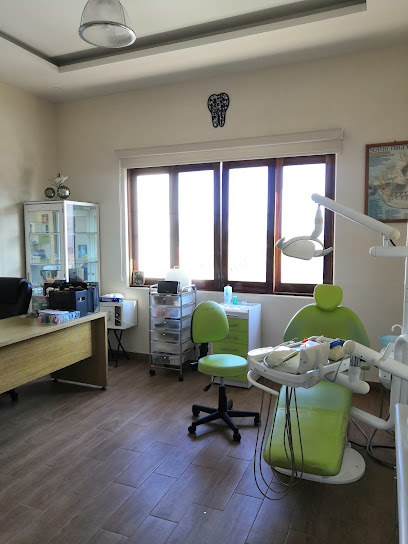 Clinica Dental El Hujal