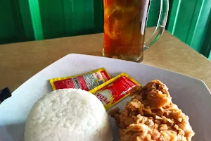 Manahan Fried Chicken image