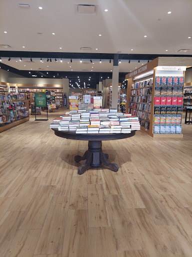 Book Store «Barnes & Noble», reviews and photos, 20600 N Rand Rd, Deer Park, IL 60010, USA