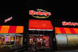 Shakey's (MCS) image