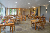 Atmosphère du Restaurant familial Restaurant du Golf de la Nivelle à Ciboure - n°2