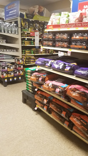 Pet Supply Store «PetSmart», reviews and photos, 1521 Golden Gate Plaza, Mayfield Heights, OH 44124, USA
