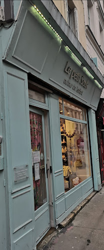 14 Rue de Charonne, 75011 Paris, France