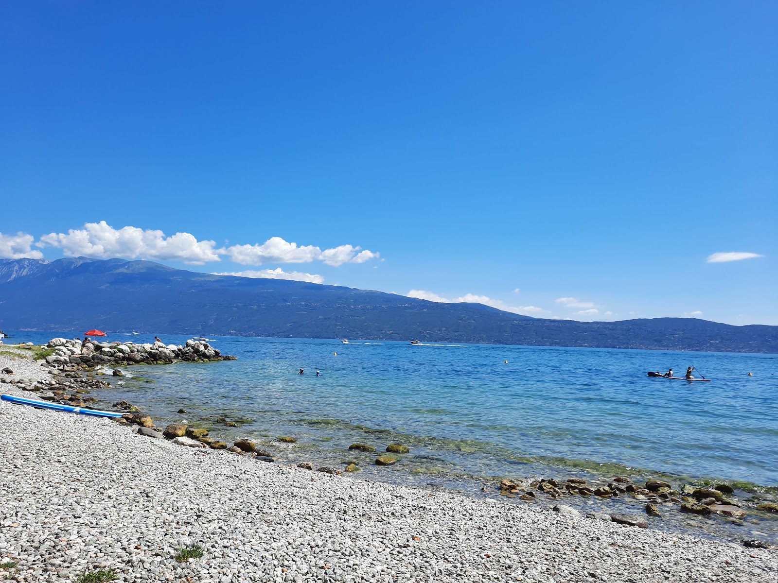 Foto av Spiaggia Toscolano med hög nivå av renlighet