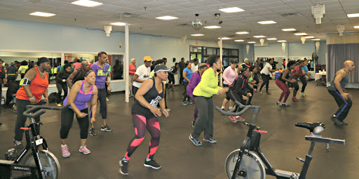 Gym «Cross Island Fitness - Fitness Center - Queens Gym», reviews and photos, 21910 S Conduit Ave, Springfield Gardens, NY 11413, USA