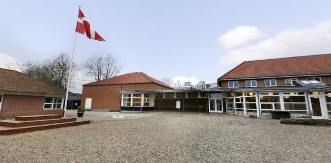 Anmeldelser af Bjedstrup Skole og Børnehus i Skanderborg - Skole
