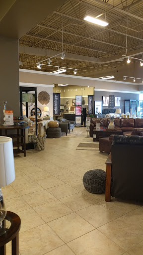 Furniture Store «Ashley HomeStore», reviews and photos, 4068 Commonwealth Ave, Eau Claire, WI 54701, USA