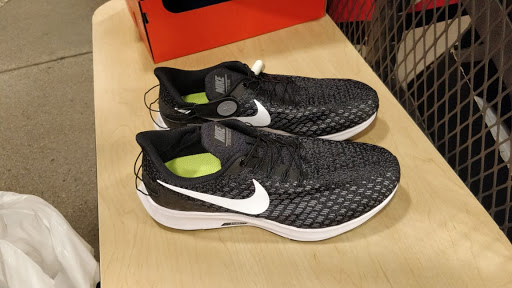 Sporting Goods Store «Nike Clearance Store», reviews and photos, 5000 S Arizona Mills Cir #240, Tempe, AZ 85282, USA