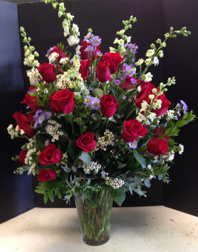 Florist «The Flower Shoppe Greenfingers Inc.», reviews and photos, 8654 Central Ave NE, Blaine, MN 55434, USA