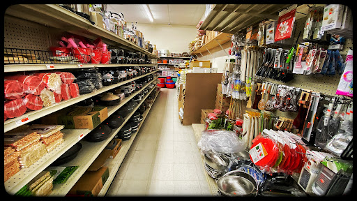 Asian Grocery Store «Boo Han Oriental Market», reviews and photos, 1313 SE 82nd Ave, Portland, OR 97216, USA