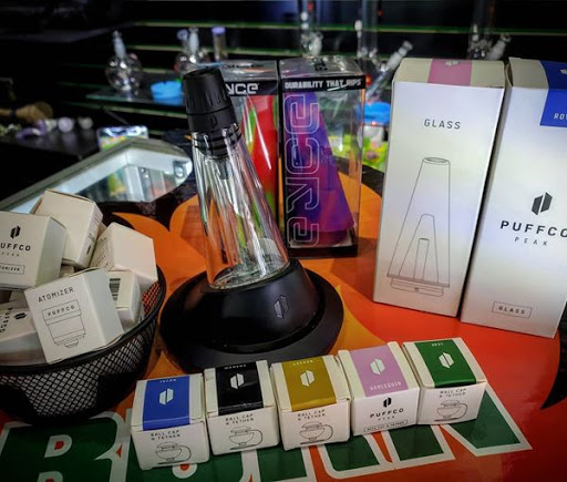 Tobacco Shop «Zig Zag Smoke Shop», reviews and photos, 6732 Hwy 6 # A, Houston, TX 77083, USA