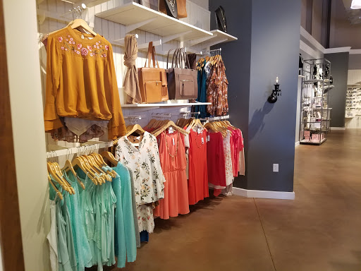 Fashion Accessories Store «Charming Charlie», reviews and photos, 6535 Youree Dr Suite 301, Shreveport, LA 71105, USA