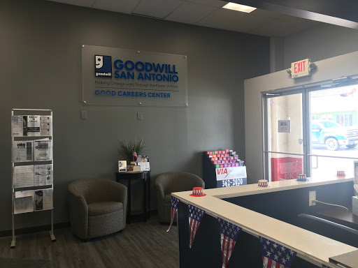 Thrift Store «Goodwill Store and Donation Center», reviews and photos, 3401 Fredericksburg Rd, San Antonio, TX 78201, USA