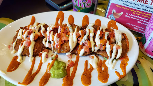 Restaurant «Fudpuckers Beachside Bar & Grill», reviews and photos, 20001 Emerald Coast Pkwy, Destin, FL 32541, USA