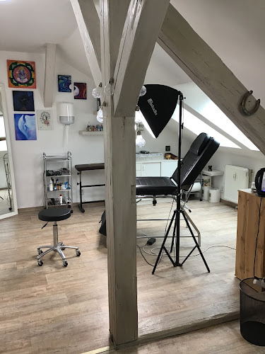Recenze na Haluznice TATTOO & Art studio v Plzeň - Tetovací studio
