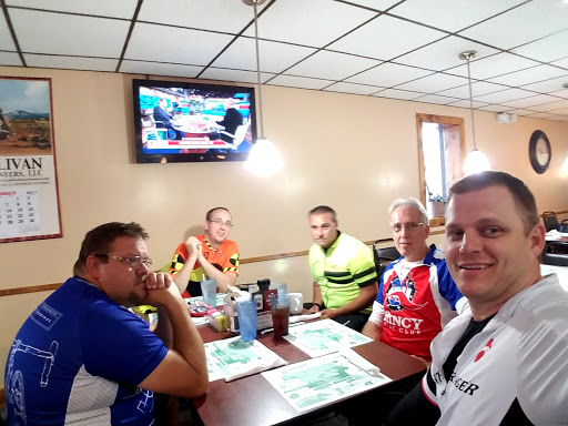 Bicycle Store «Madison & Davis Bicycle Shop», reviews and photos, 912 S 8th St, Quincy, IL 62301, USA