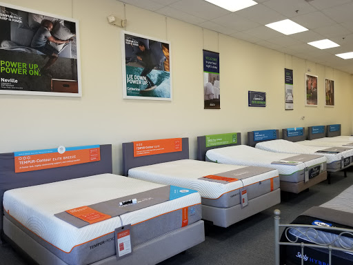 Mattress Store «Mattress Warehouse of Edgewater», reviews and photos, 3059 Solomons Island Rd, Edgewater, MD 21037, USA