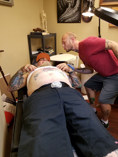 Tattoo Shop «Square City Tattoo», reviews and photos, 129 Main St C, Chardon, OH 44024, USA