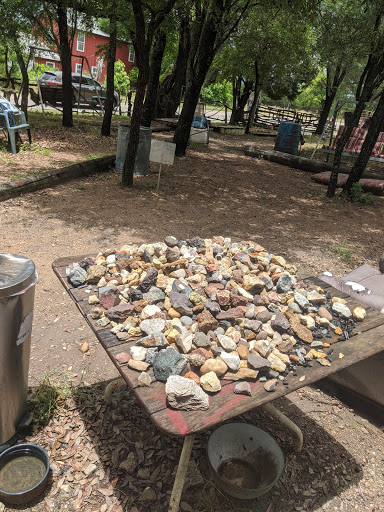 Gift Shop «Stone Hut Fossil Shop», reviews and photos, 1184 FM 205, Glen Rose, TX 76043, USA