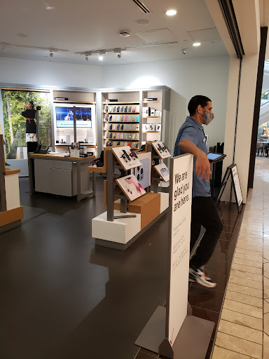 Cell Phone Store «Verizon», reviews and photos, 1200 Morris Turnpike, Short Hills, NJ 07078, USA