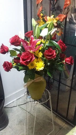 Florist «Flowers by Monica», reviews and photos, 9210 Homestead Rd a, Houston, TX 77016, USA