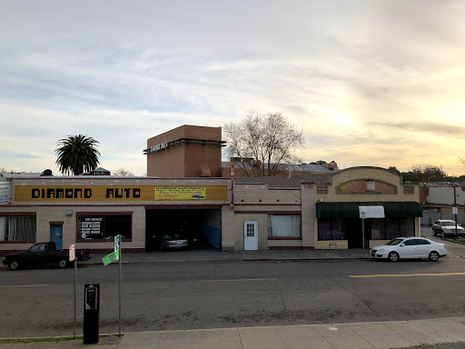 3475 Champion St, Oakland, CA 94602, USA