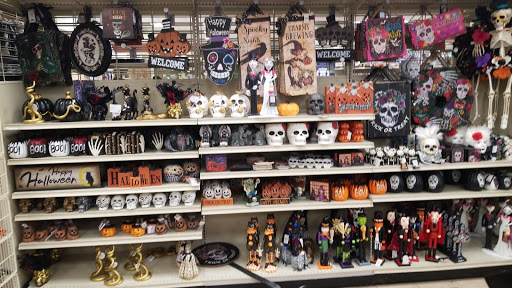 Home Goods Store «Christmas Tree Shops», reviews and photos, 2264 Miamisburg Centerville Rd, Dayton, OH 45459, USA