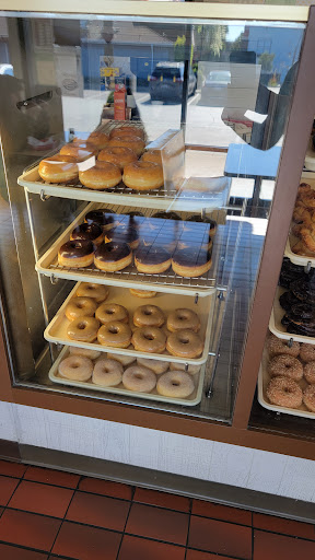 Donut Shop «Donut King», reviews and photos, 1807 Santa Rita Rd, Pleasanton, CA 94566, USA