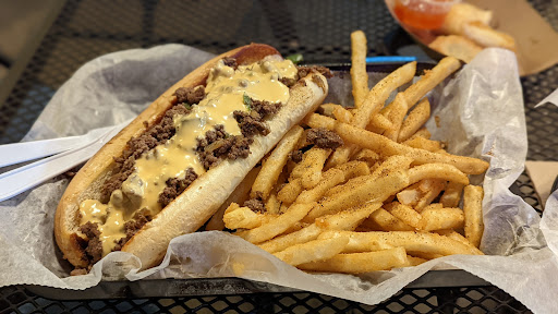 American Restaurant «Airport Restaurant & Gin Mill», reviews and photos, 1120 Airport Terminal Dr, DeLand, FL 32724, USA