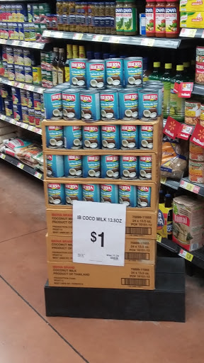 Supermarket «Walmart Neighborhood Market», reviews and photos, 1803 N Highland Ave, Clearwater, FL 33755, USA