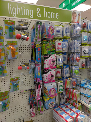 Dollar Store «Dollar Tree», reviews and photos, 4005 Manzanita Ave #32, Carmichael, CA 95608, USA