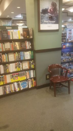 Book Store «Barnes & Noble», reviews and photos, 102 Park Ave #1, Willow Grove, PA 19090, USA