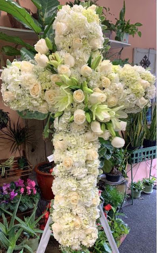 Florist «Hudson Florist», reviews and photos, 741 Bergen Ave, Jersey City, NJ 07306, USA