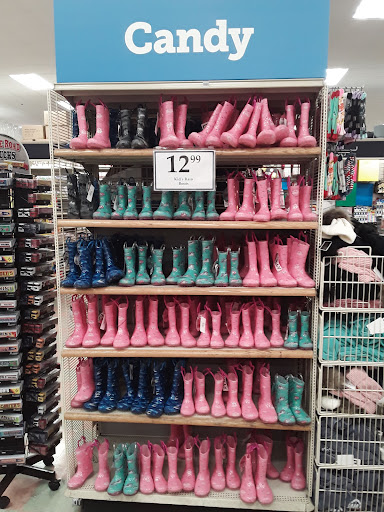 Home Goods Store «Christmas Tree Shops», reviews and photos, 1505 S Washington St, North Attleborough, MA 02760, USA