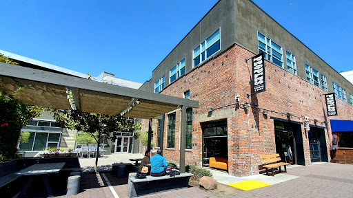 Hair Salon «Peoples Barber & Shop», reviews and photos, 2337 Broadway #101, Oakland, CA 94607, USA