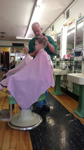 Barber Shop «Elite Barber Shop», reviews and photos, 339 Main St, Longmont, CO 80501, USA