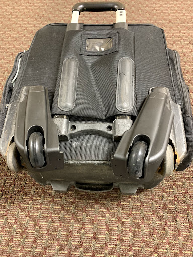 Cleaners «Grand Ohio Cleaners & Shoe Repair», reviews and photos, 211 E Ohio St # 4, Chicago, IL 60611, USA