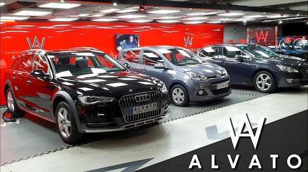 Alvato AVENIDAS Servicio de Lavado de Coches Brillante en El Corte Inglés en Palma AlvatoWash