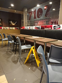 Atmosphère du Restaurant KFC Lyon Saint-Priest - n°13