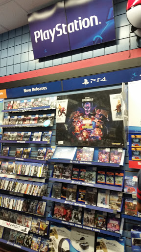 Video Game Store «GameStop», reviews and photos, 24315 Magic Mountain Pkwy, Valencia, CA 91355, USA