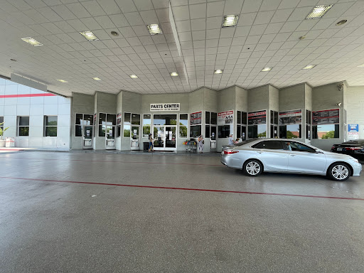 Toyota Dealer «Puente Hills Toyota», reviews and photos