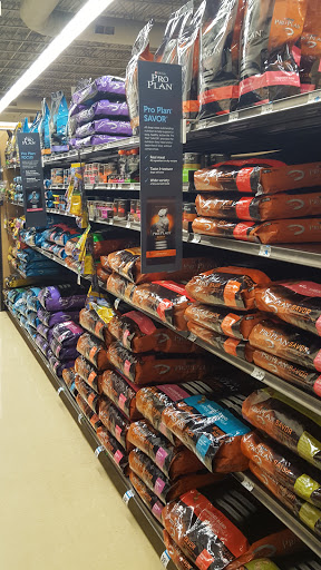 Pet Supply Store «Petco Animal Supplies», reviews and photos, 2242 N Richmond Rd, McHenry, IL 60051, USA