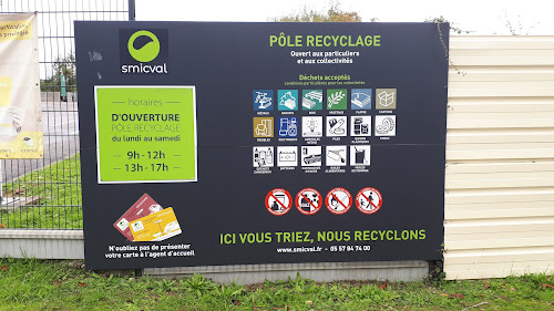 Centre de recyclage Pôle Recyclage du Smicval Coutras