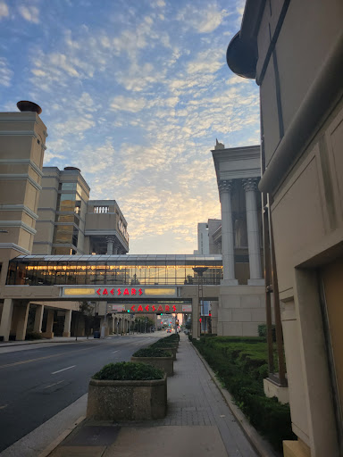 Hotel «Caesars Atlantic City», reviews and photos, 2100 Pacific Ave, Atlantic City, NJ 08401, USA