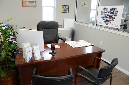 Used Car Dealer «Bollman Auto Center», reviews and photos, 305 W Rock Falls Rd, Rock Falls, IL 61071, USA