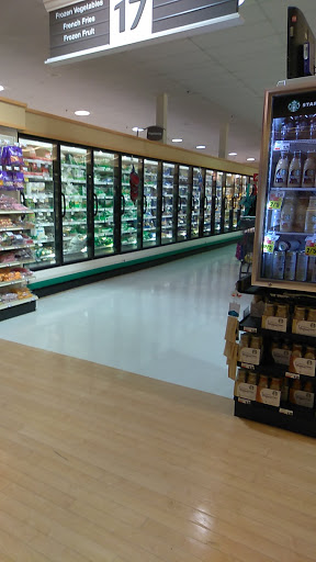 Grocery Store «Giant Food Stores», reviews and photos, 837 Male Rd, Wind Gap, PA 18091, USA