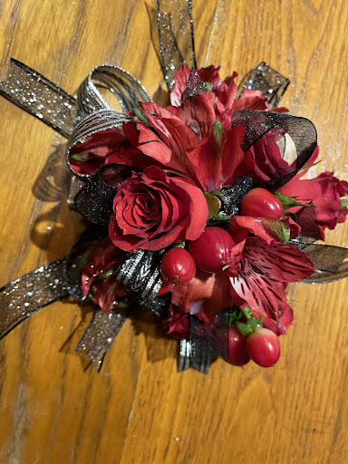 Florist «Paragon Flowers West», reviews and photos, 323 Walnut St, St Charles, IL 60174, USA