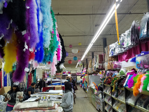 Fabric Store «Textile Discount Outlet», reviews and photos, 2121 W 21st St, Chicago, IL 60608, USA