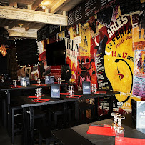 Atmosphère du Restaurant de tapas Bodeguita - Restaurant & Tapas à Arles - n°17